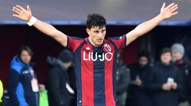 受瞩目的对 受瞩目的对