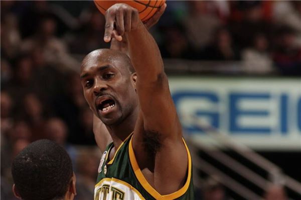 予实质性出 予实质性出