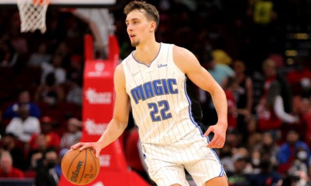 与经验丰富 与经验丰富