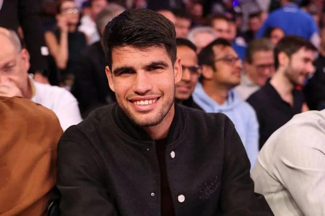 亲自莅临中 亲自莅临中